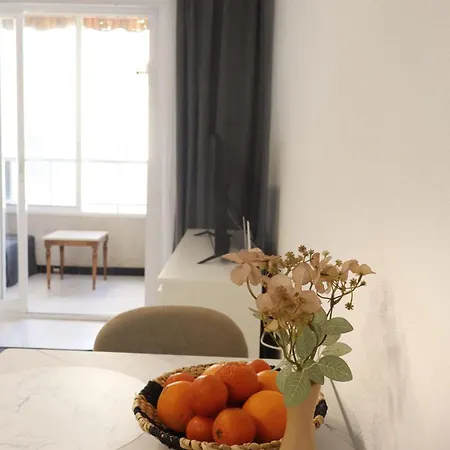 With Pool, Near The Apartamento